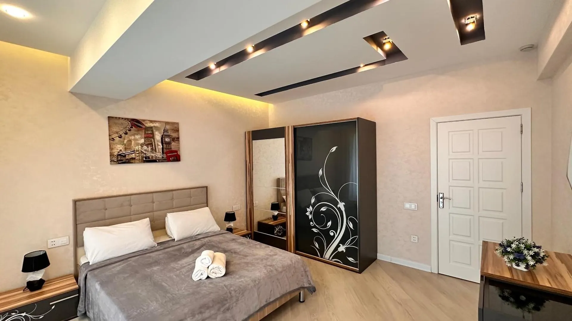 Azure Residence Baku Apartment