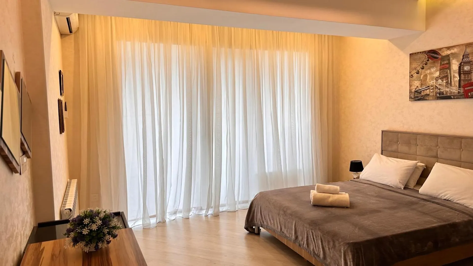 Azure Residence Baku 0*,